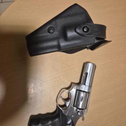 Revolver ruger 38 special avec etui