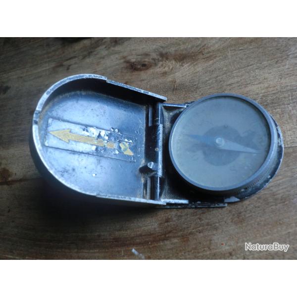 boussole fran�aise  WW2  Mle 1922 lemaire paris N� 18794B