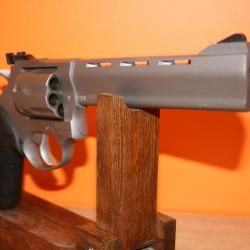 TAURUS TRACKER COMPETITION PRO