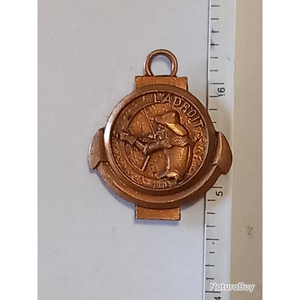 Insigne de l'escorteur c�tier L'Adroit - Augis