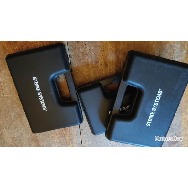 Lot de 3 mallettes pour arme de poing