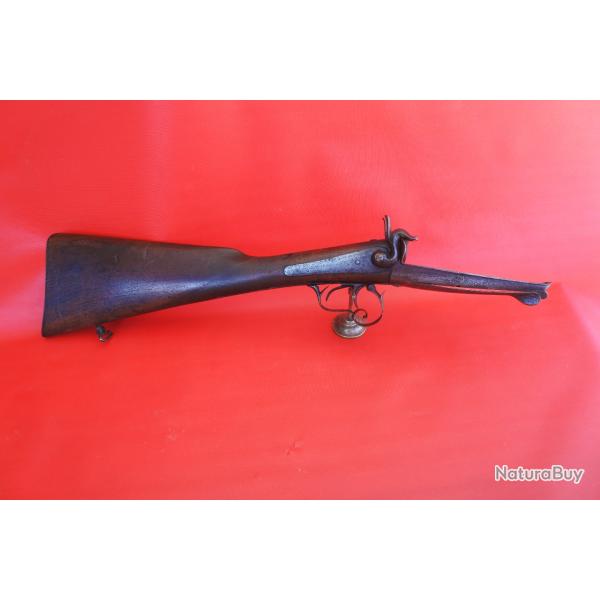 Ancienne crosse de fusil � broches