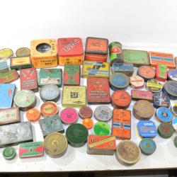 Collection de boites vides cartouches, poudre. Divers &eacute;poques, chasse tir