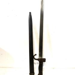 Ancienne Ba&iuml;onnette Francaise Fusil mousqueton Berthier avec fourreau