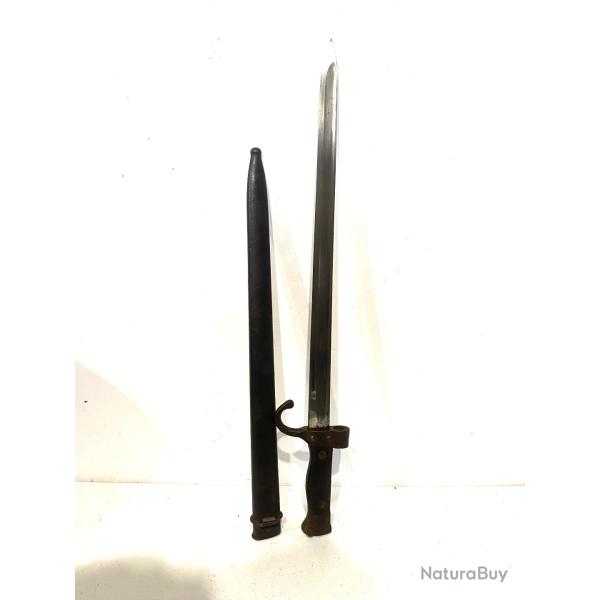 Ancienne Ba�onnette Francaise Fusil mousqueton Berthier avec fourreau
