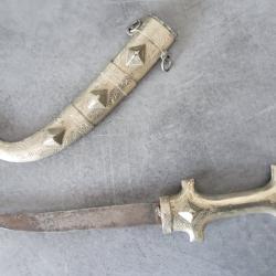 Poignard Berb&egrave;re