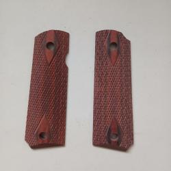 plaquettes 1911 bois rouge ( le colt n'est &agrave; vendre ! )
