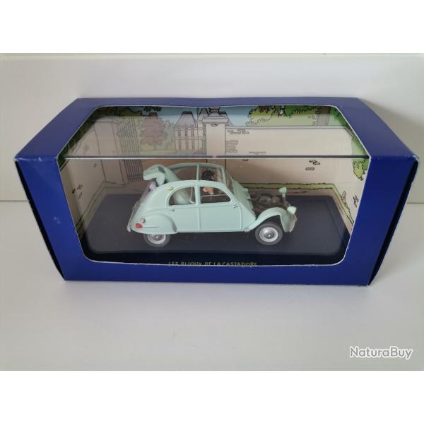 La 2CV emboutie des Bijoux de la Castafiore Tintin 1/43 neuve