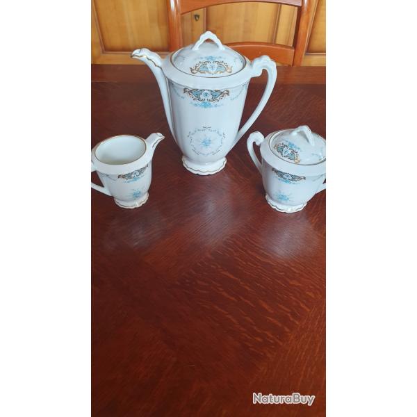 Service � caf� porcelaine de Limoges neuf