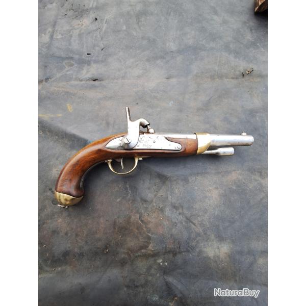 Pistolet 1822 T Bis tr�s bon �tat