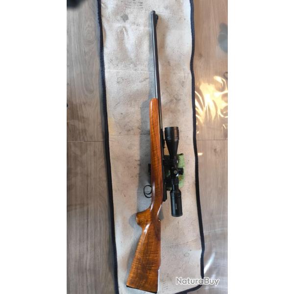 A vendre tr�s belle BSA Supersport V en 22LR.