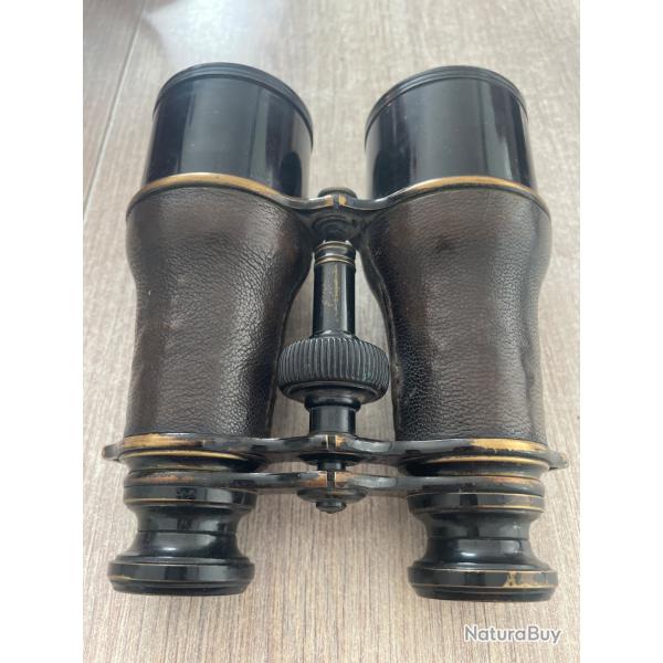 Jumelles de la 1 �re guerre mondiale