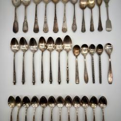 Lot 35 Cuill&egrave;res Anciennes M&eacute;tal Argent&eacute; - Divers Styles Poin&ccedil;ons Boulenger Blanc