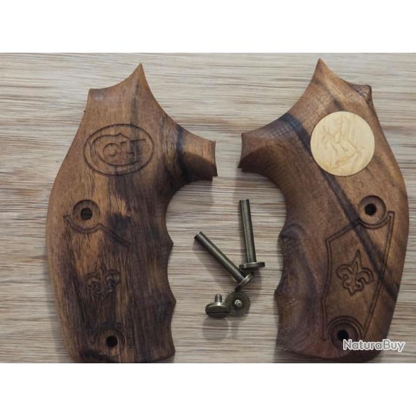 PLAQUETTES DE CROSSE COLT 1878