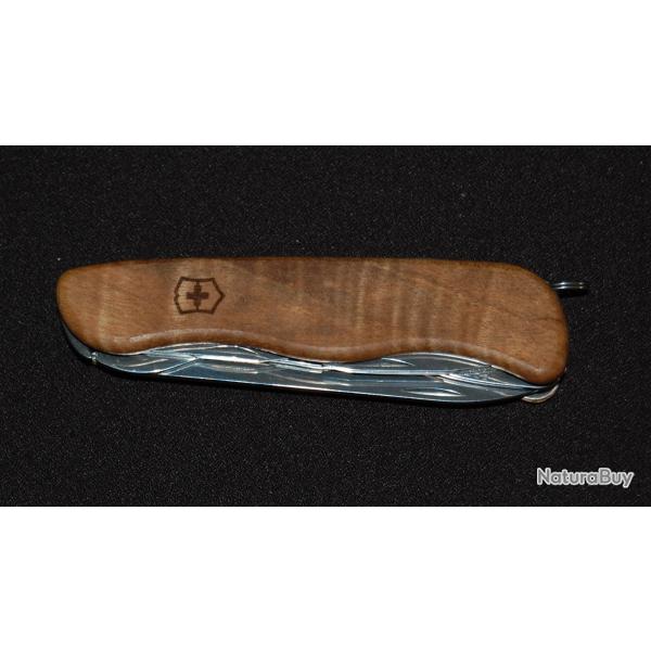 COUTEAU SUISSE MULTILAMES , MANCHE BOIS