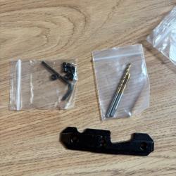 Rail lat&eacute;ral pour Ak avec outils