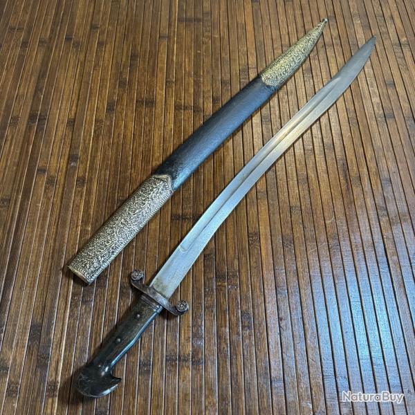 SOLIDE SABRE YATAGAN DE L'EMPIRE OTTOMAN