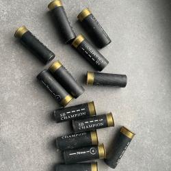 Lot de 13 cartouches calibre 12/70 bourres &agrave; jupe plomb num&eacute;ro 4