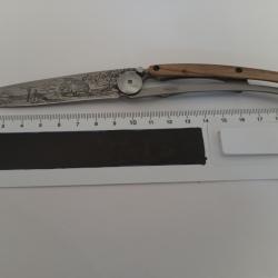 Couteau deejo surfer