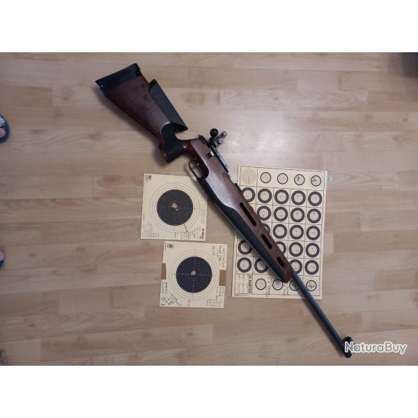 Vend  carabine  anschutz  1807  calibre  22 lr