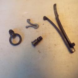 LOT DE PIECES DETACHEES POUR REVOLVER REGLEMENTAIRE 1892