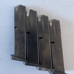 4 chargeurs 8 coups pour pistolet &agrave; blanc Chiappa