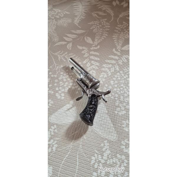 REVOLVER LEFAUCHEUX 7 mm