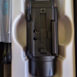 ENCH&Egrave;RE lampe pour arme &agrave; montage rapide 1500 lumens