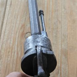 Pistolet type le faucheux