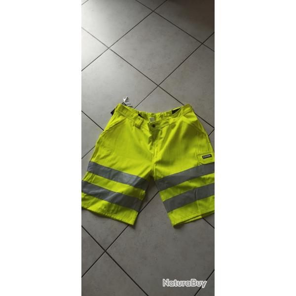 Bermuda de travail fluo