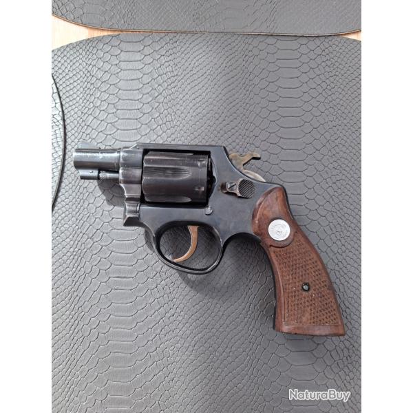 Revolver Taurus 95 calibre 38 special 2pouces