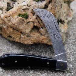 Beau Couteau Grand-P&egrave;re Vannier Lame Serpette Damas 128 Couches Manche R&eacute;sine Fabric Artisanale 01