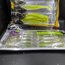 Lot 499 / LEURRES SPRO INSTA SHAD + DAIWA PROREX....