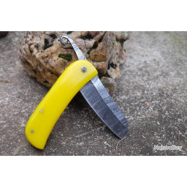 Couteau Pi�montais Manche R�sine Yellow Lame Acier Damas 128 Couches Sheepfoot Fabricat Artisanale