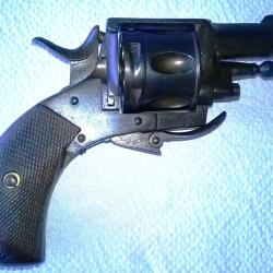 Joli Bulldog Cal 320