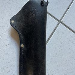 &Eacute;tui pistolet en cuir noir