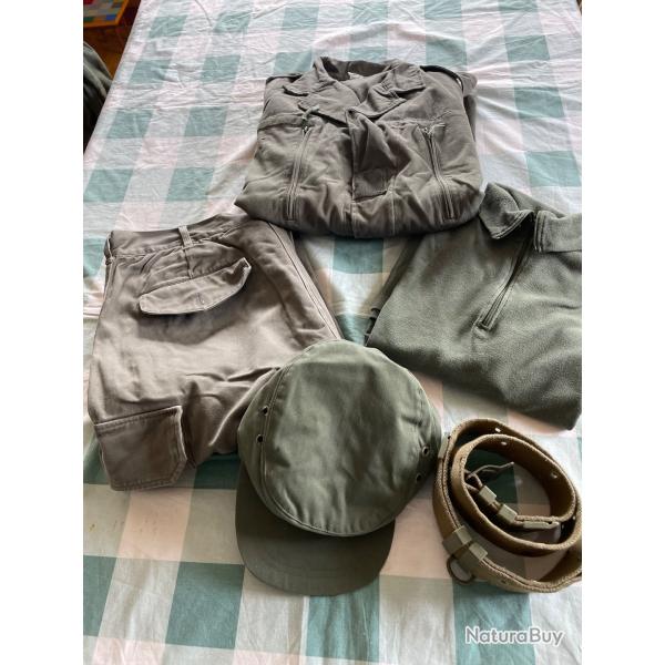 Uniforme militaire fran�ais kaki