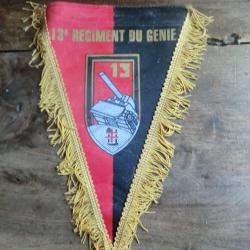 fanion 13e r&eacute;giment du g&eacute;nie 2e brigade blind&eacute;e