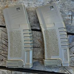 Lot de 2 chargeurs Ares Amoeba 140 billes, en polym&egrave;re.