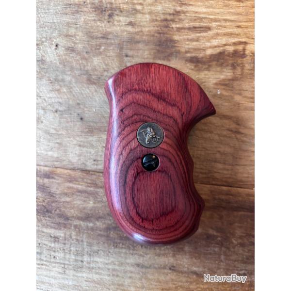 Poign�e revolver Pachmayr J-Frame