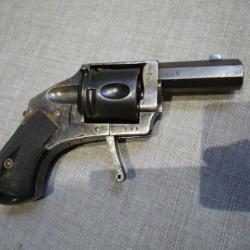 pistolet revolver bulldog 380 Hammerless