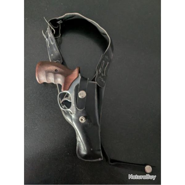 Holster d'�paule r�glable CUIR police pistolet revolver droitier belle qualit� + porte cartouches
