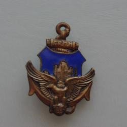 INSIGNE  1 &deg; REGIMENT  MIXTE  MALGACHE  ---- DRAGO --------------------------