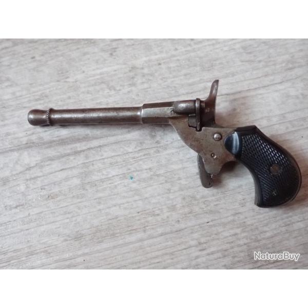 Pistolet de cycliste, calibre 5 mm ?