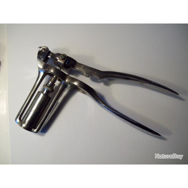 pince d�samorceur amorceur MANUFRANCE cal.16