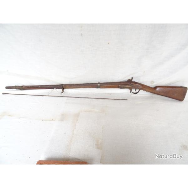F14 -lot , fusil d'officier r�glementaire - marqu� sur le canon = Me  AN  IX