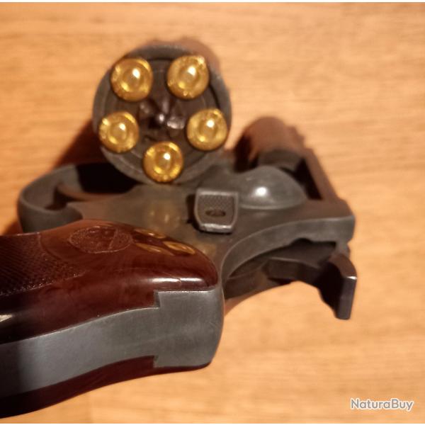 Revolver �  blanc 9mm Rohm mod�le 79