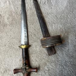 Couteau &agrave; lame fixe