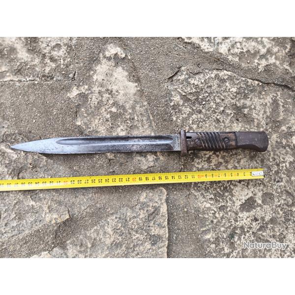 Ba�onnette allemande k98 1942 plaquettes bak�lite.Fabrication code CRS, Solingen. Sans fourreau