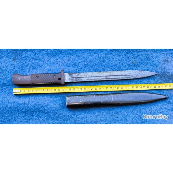 Ba�onnette allemande k98 1942 plaquettes bak�lite.Fabrication code CRS, Solingen. Avec fourreau 1942